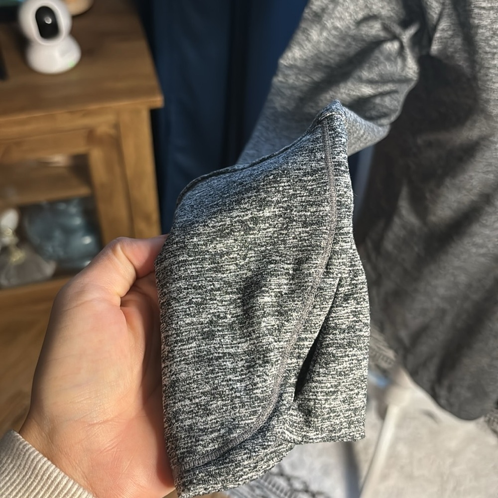 Athleta Top - Picture 3 of 4